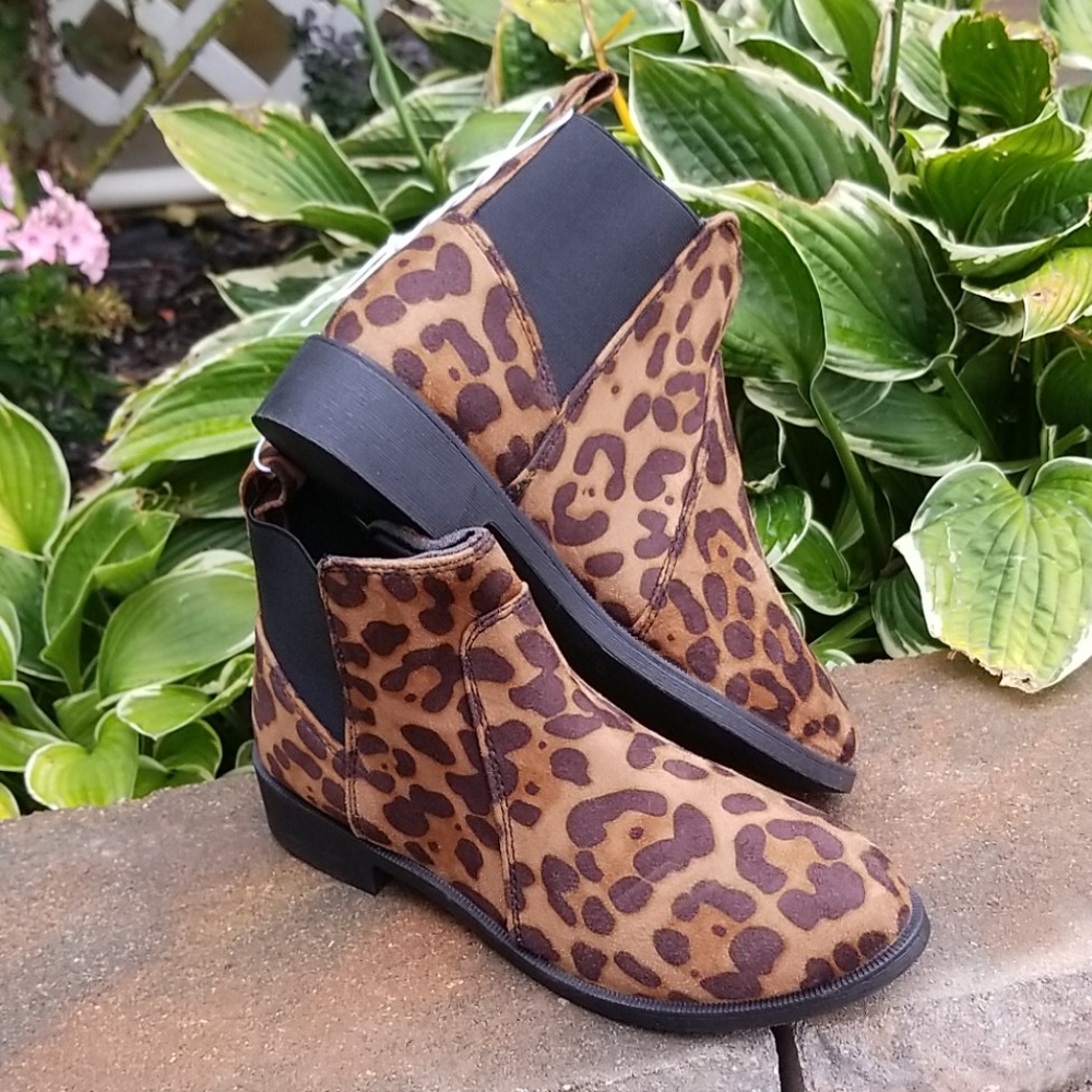 Women's Leopard Ankle Booties